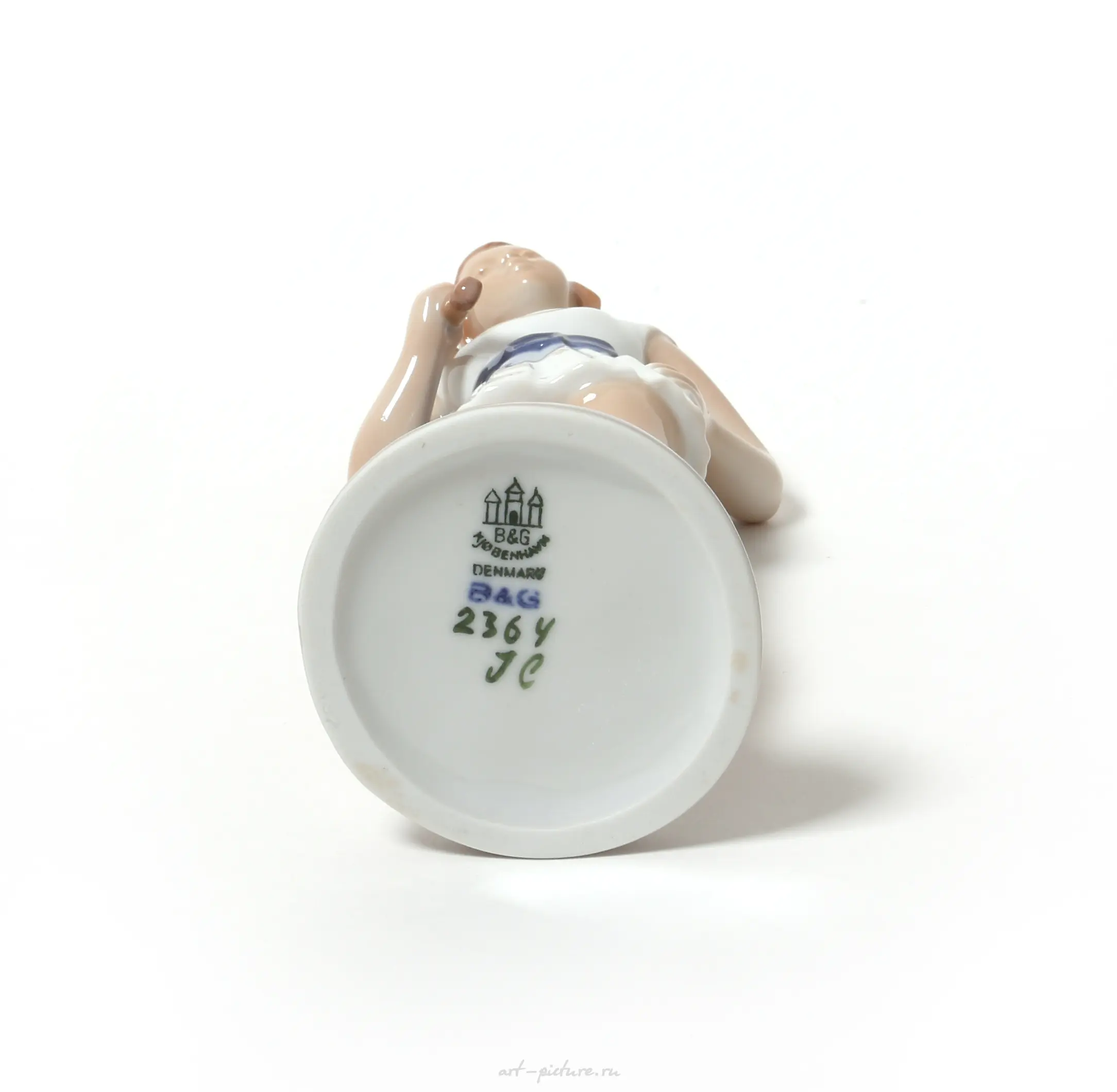 Porcelain figurine of a tennis player Bing & Grondahl — photo 5