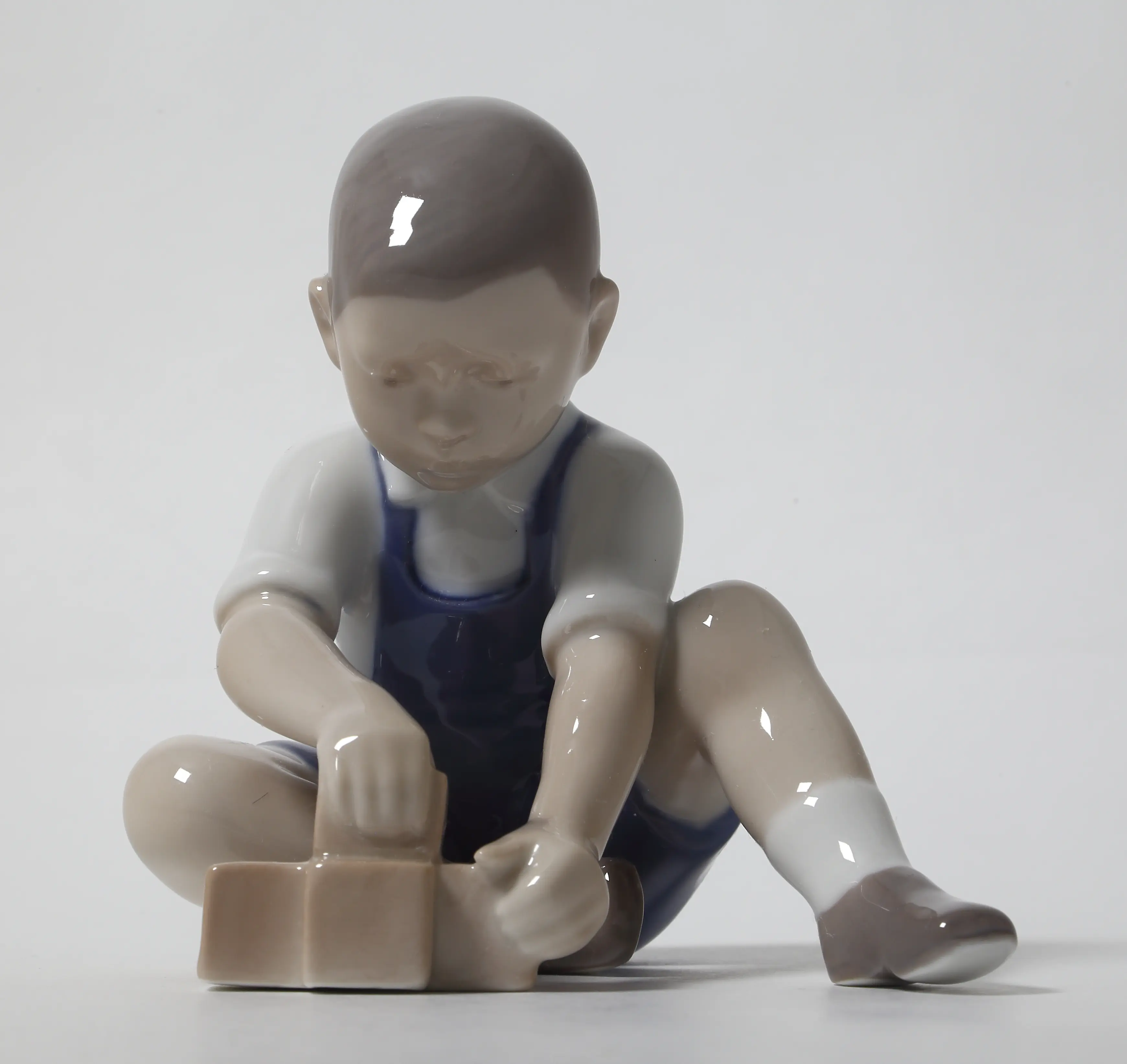 Little Builder. Denmark, Copenhagen, Bing & Grondahl. — photo 2