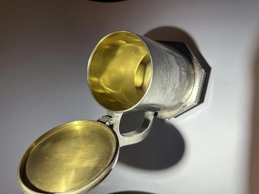 "Presentation mug with views of Moscow, silver, 5th artel." — photo 5