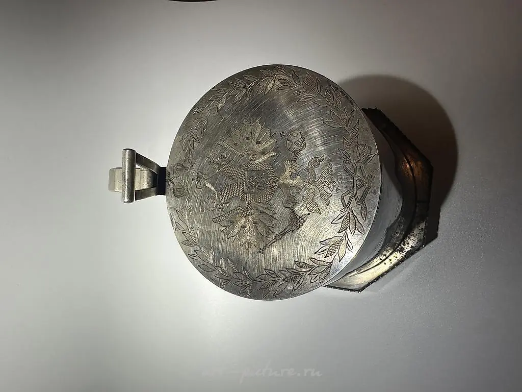 "Presentation mug with views of Moscow, silver, 5th artel." — photo 6