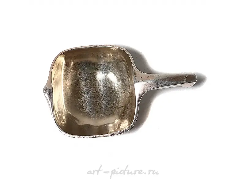 Silver cup in the shape of a ladle. (also known as a korchik) Russia, 1899-1908, made by the "Brothers Grachev" company. — photo 5