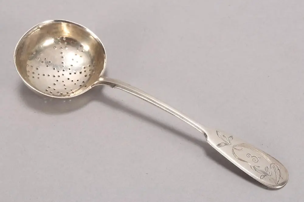 Early 20th Century Russian Niello Silver Belt