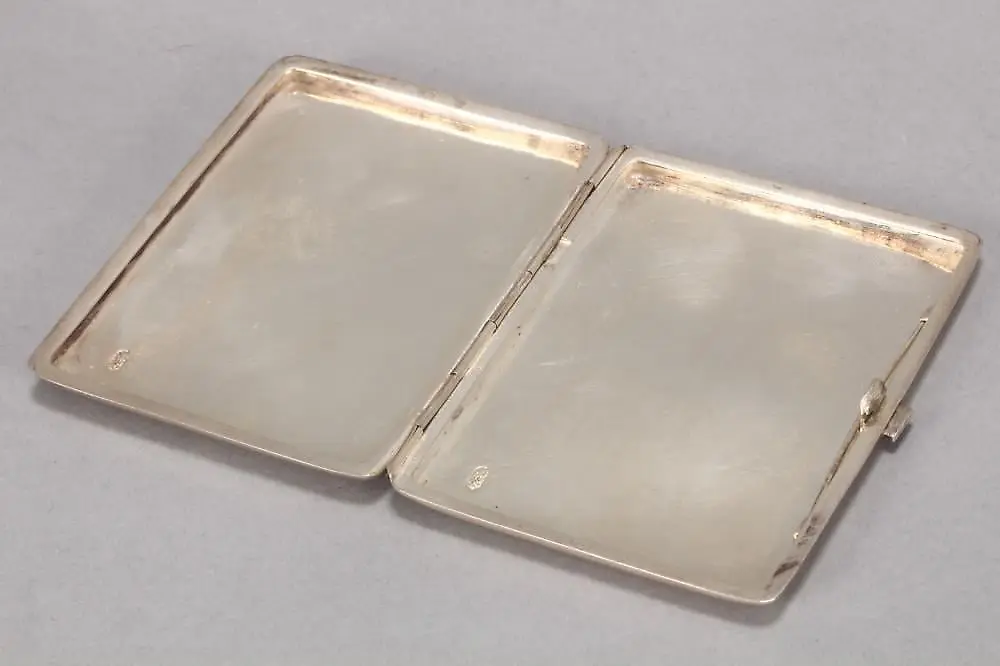 Silver Cigarette Case. — photo 4