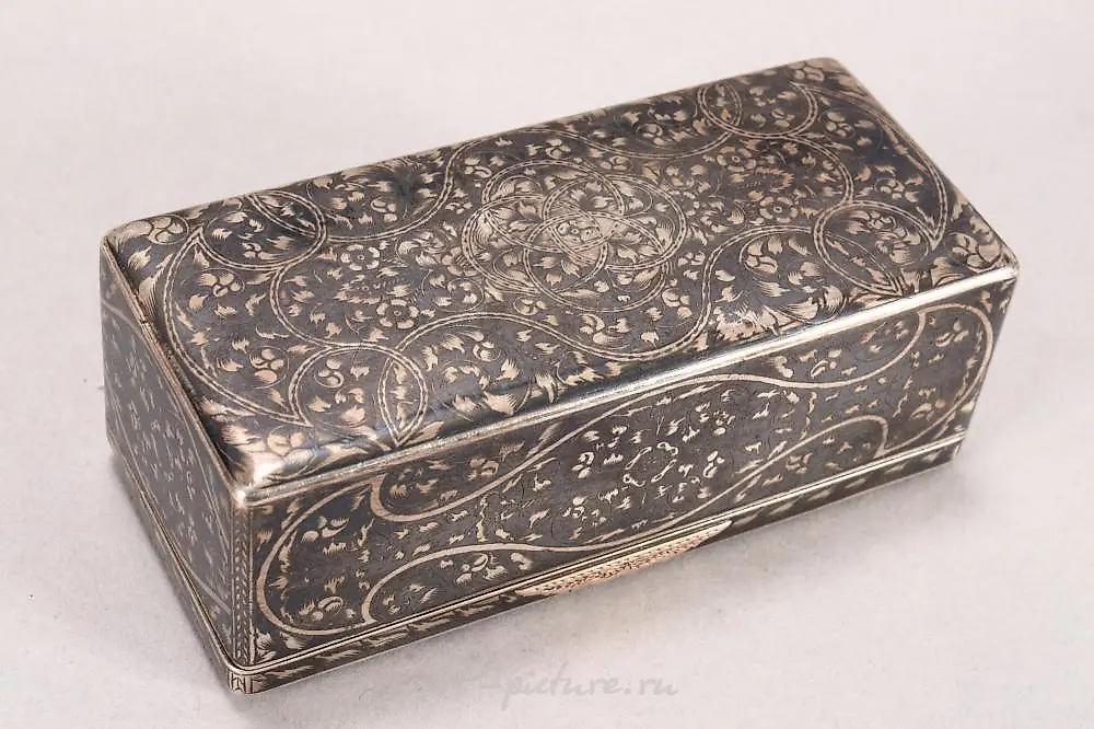 19th Century Russian Silver and Niello Snuff Box — photo 7