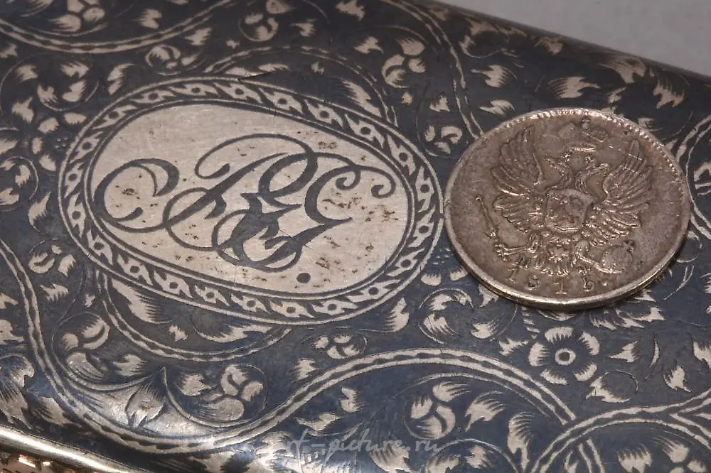 19th Century Russian Silver and Niello Snuff Box — photo 4