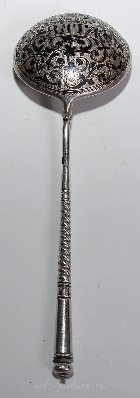 A Russian silver and niello spoon, 18.5cm long, Kokoshnik mark...