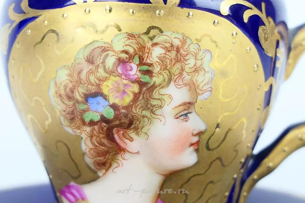 ANTIQUE ROYAL VIENNA HAND PAINTED CUP & SAUCER — photo 3
