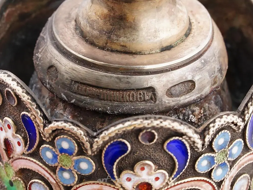 Русская лампада для икон из позолоченного серебра — фото 8