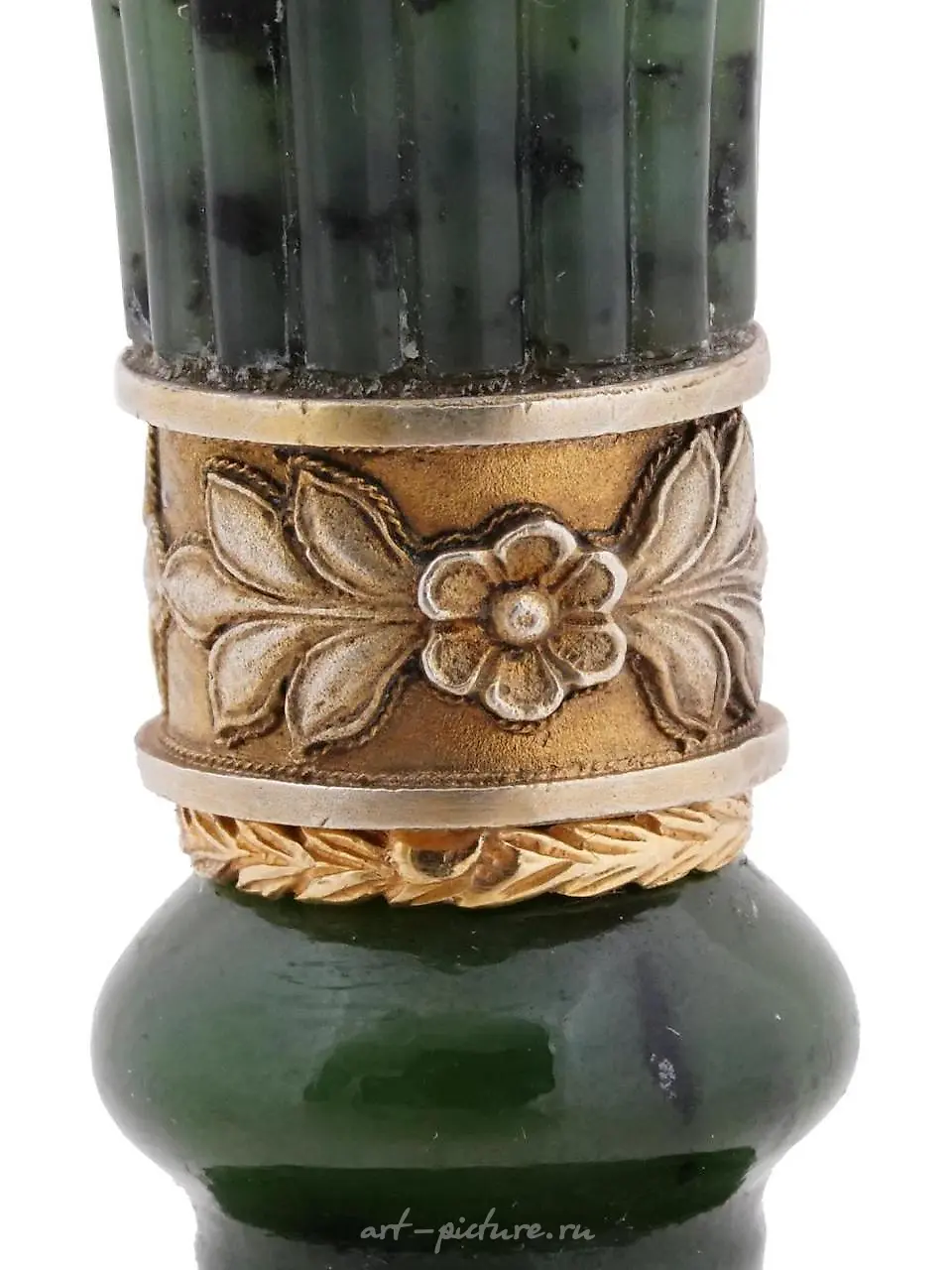 IMPERIAL RUSSIAN GILT SILVER AND CARVED JADE SEAL — photo 3