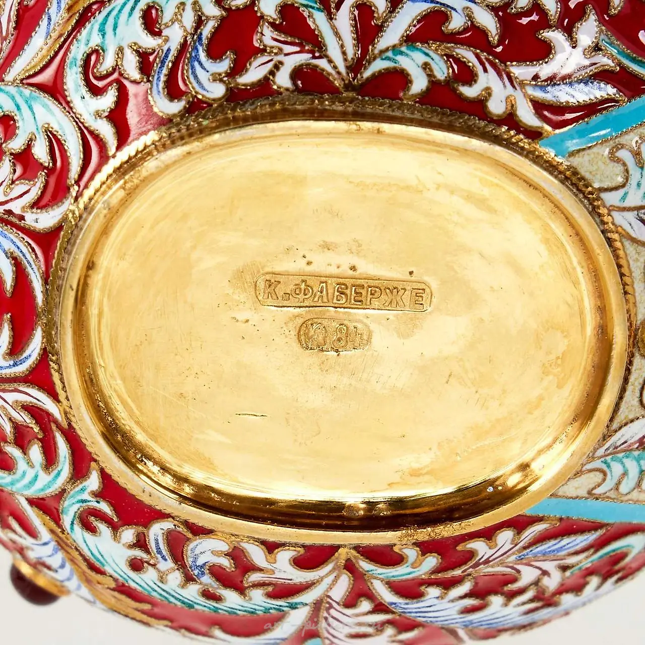 A SILVER GILT, CLOISONNE ENAMEL AND GEM SET RUSSIAN STYLE BROOCH... — photo 3