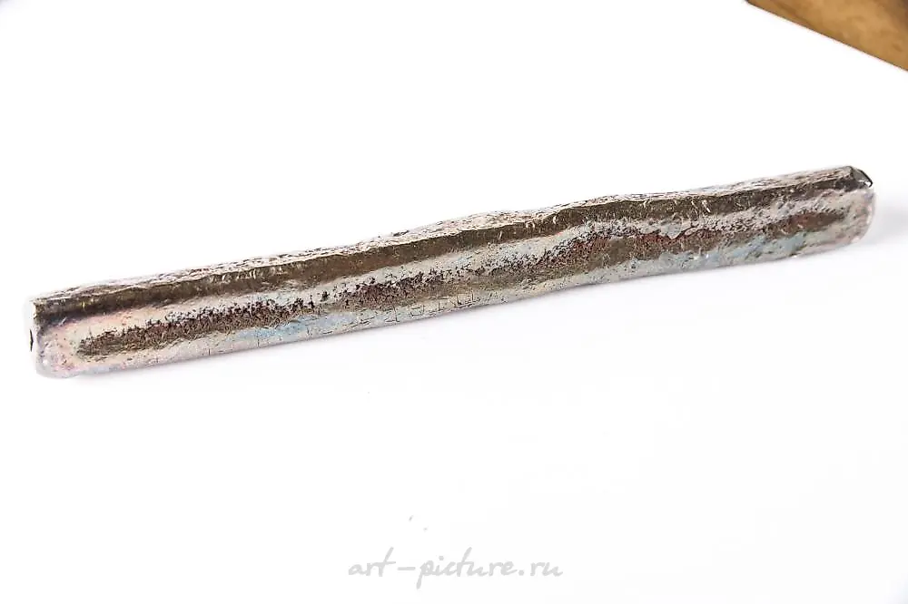 WORLD COINS AND CURRENCY: BAR SHAPED MEDIEVAL SILVER GRIVNA. — photo 2