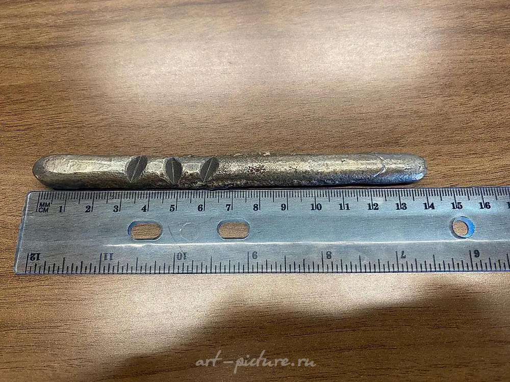 WORLD COINS AND CURRENCY: BAR SHAPED MEDIEVAL SILVER GRIVNA. — photo 3