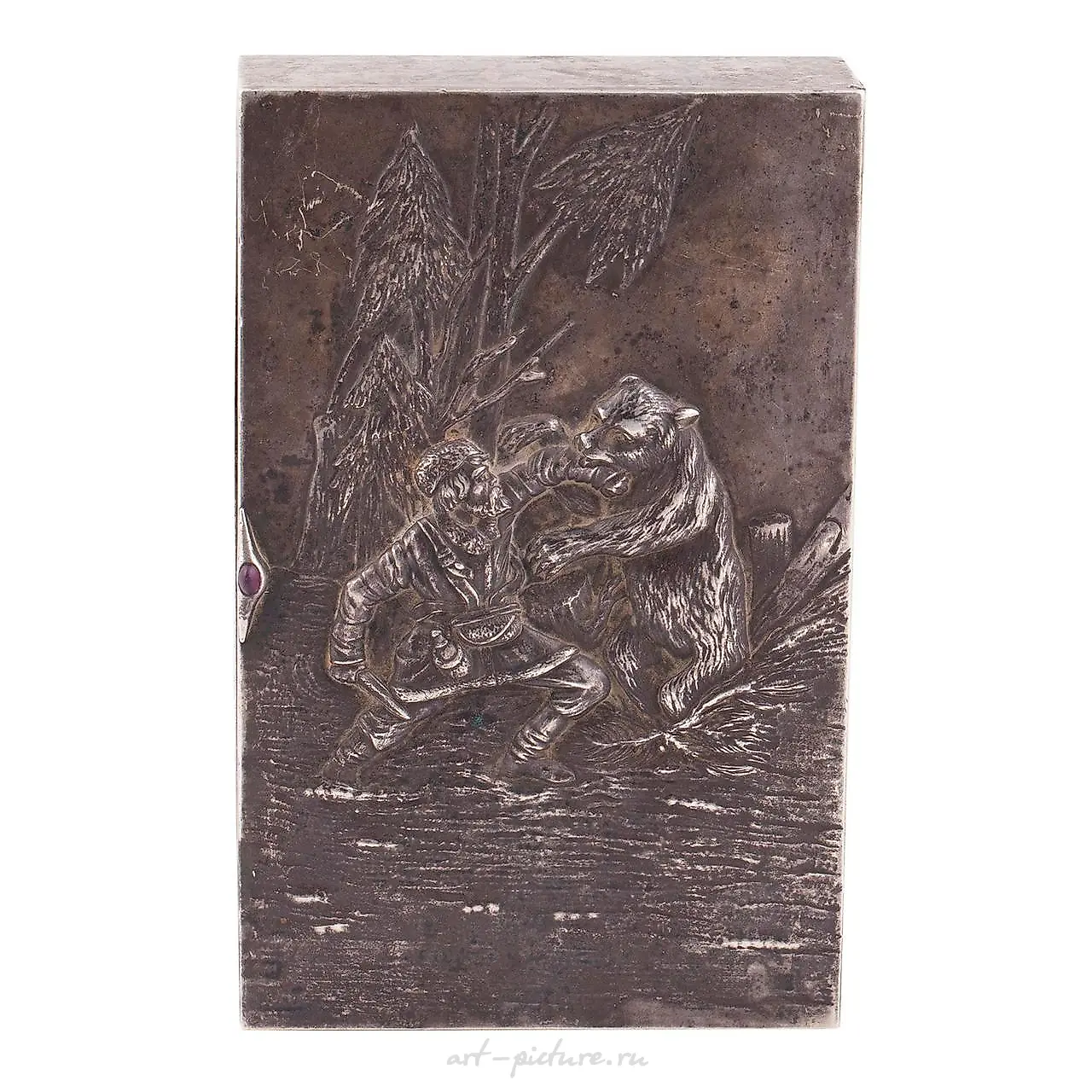 俄罗斯银质雪茄盒，上面刻有战斗场景。 — 照片 3
