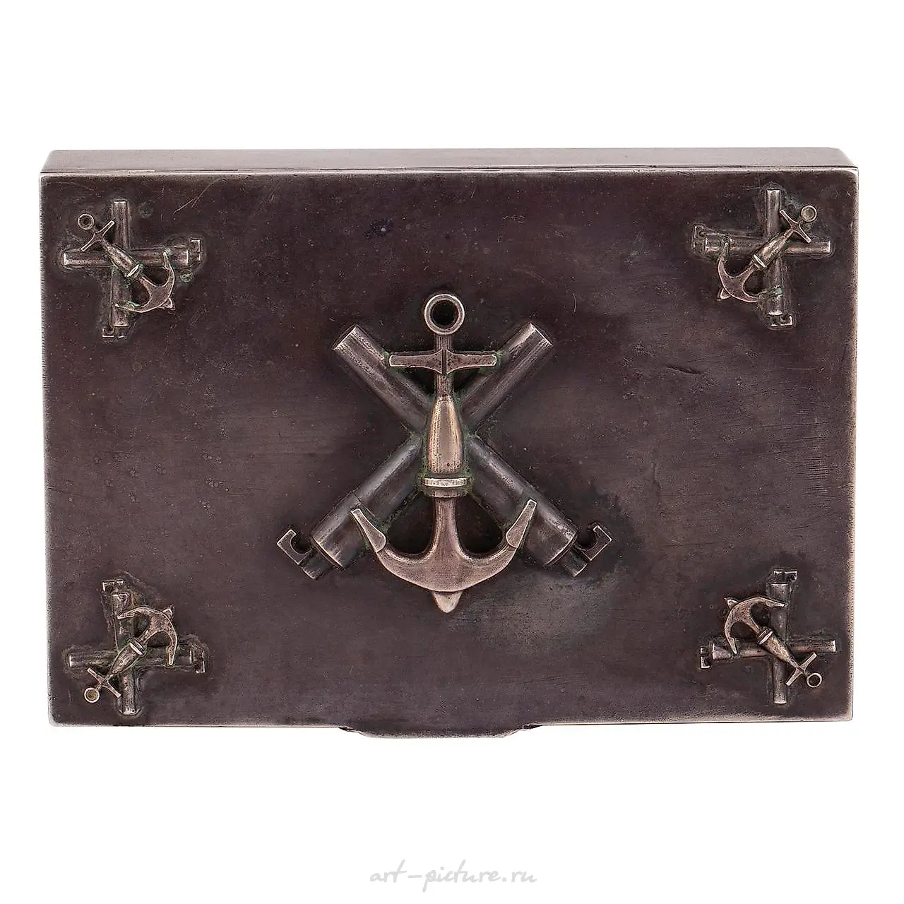 A Russian silver cigar box with cast Navy patch emblems, E.C... — photo 3