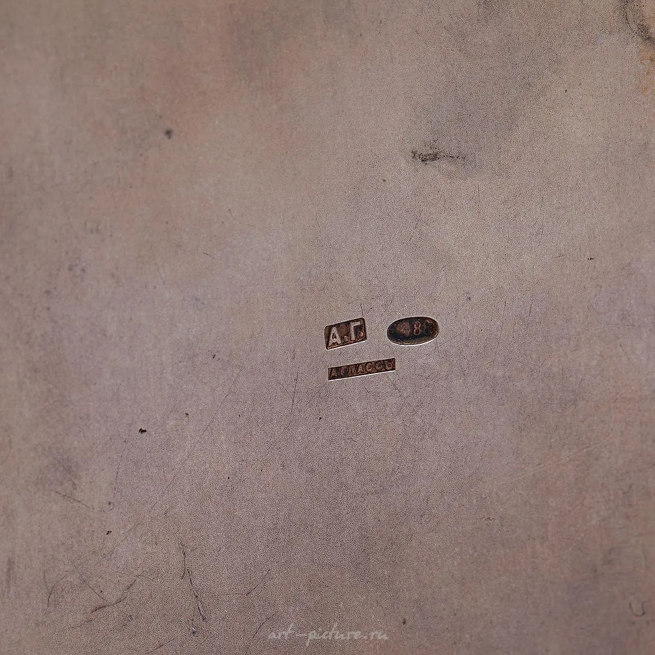 Чрезвычайно редкая российская подарочная коробка для сигар из серебра — фото 6
