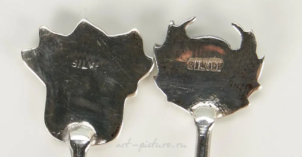 三十个银制和珐琅制品组成的群体 — 照片 13