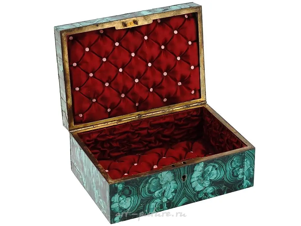ANTIQUE RUSSIAN FIGURAL GILT BRONZE MALACHITE BOX — photo 4