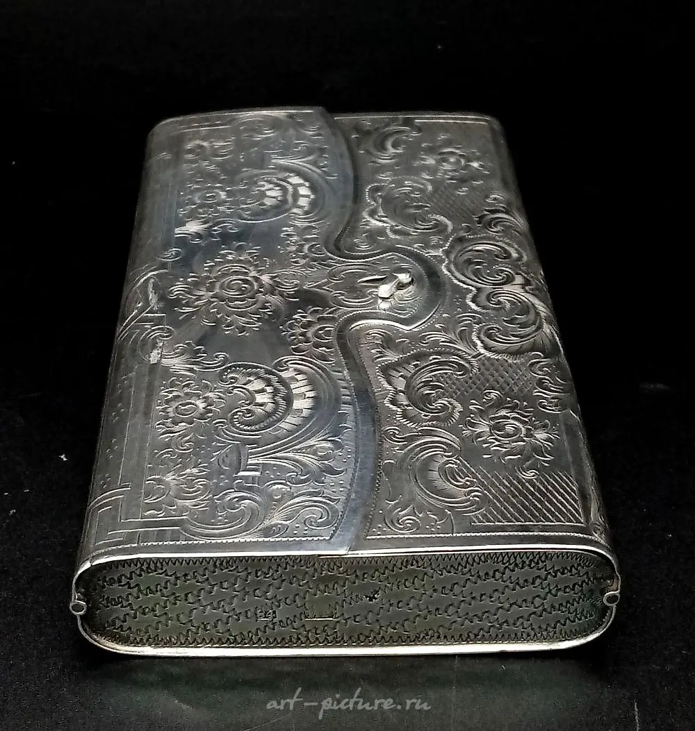 A Russian silver cheroot case, Andrey Kovalsky, Moscow 1855. — photo 2