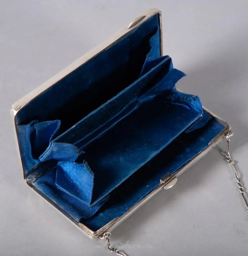 An Antique Russian Art Nouveau Silver Purse — photo 4