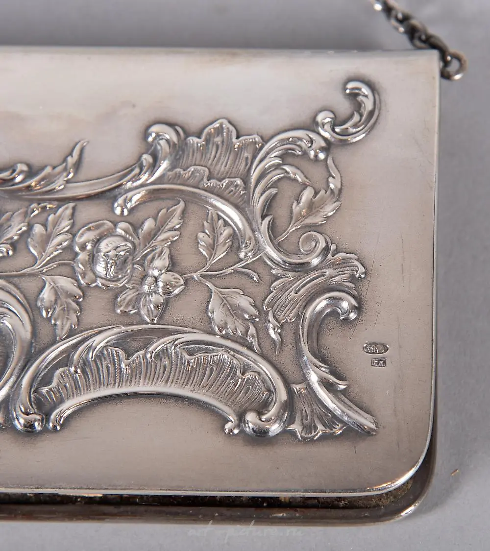 An Antique Russian "84" Silver and Niello Purse — photo 2
