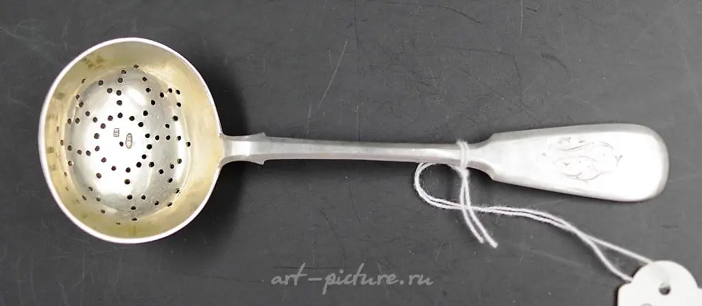 Early Russian silver handle serving slice — photo 2