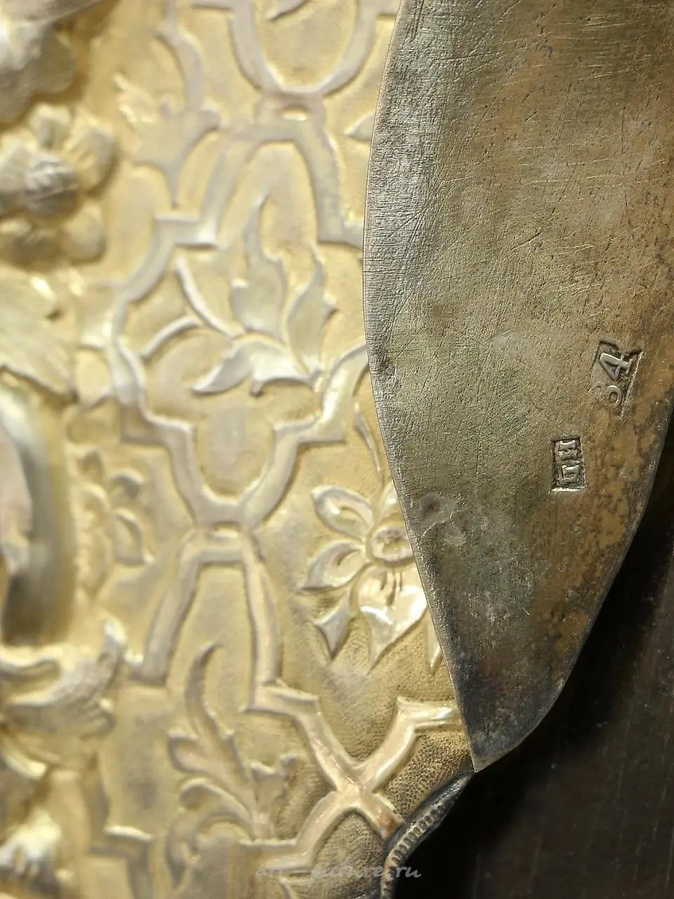 A RUSSIAN ORTHODOX ICON OF CHRIST PANTOKRATOR IN SILVER RIZA... — photo 2