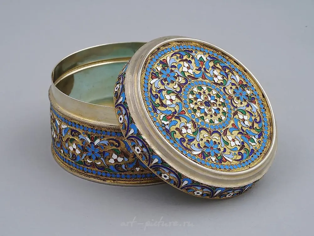 A LARGE RUSSIAN SILVER AND CLOISONNE ENAMEL JEWELRY BOX — photo 2