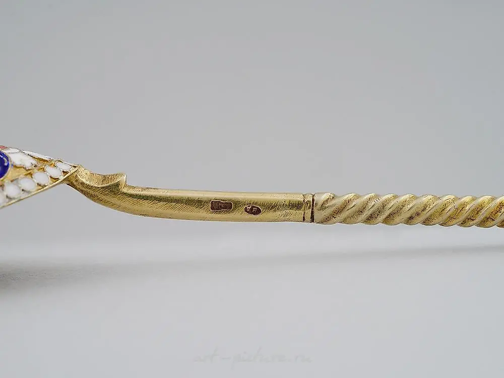 A BEAUTIFUL RUSSIAN SILVER AND ENAMEL TEA SCOOP C. 1900S — photo 4