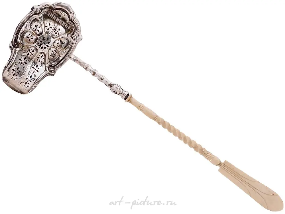 RUSSIAN STERLING SILVER PIERCED SAUCE LADLE WITH LID — photo 2