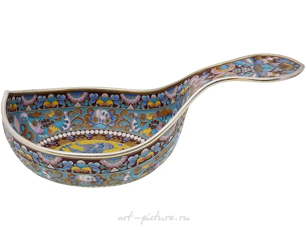 RUSSIAN SILVER GILT AND CLOISONNE ENAMEL KOVSH — photo 4