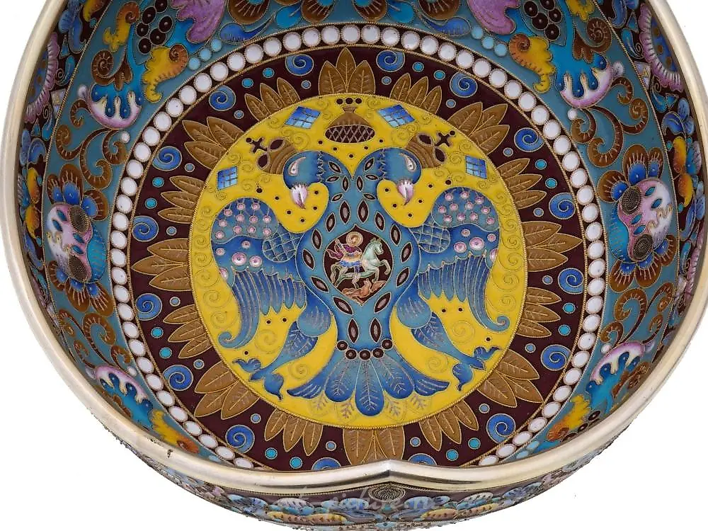 RUSSIAN SILVER GILT AND CLOISONNE ENAMEL KOVSH — photo 3