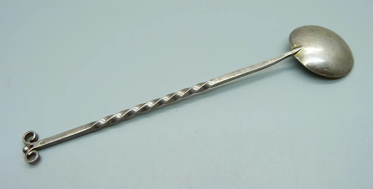 A white metal apostle spoon, (tests as silver), — photo 2