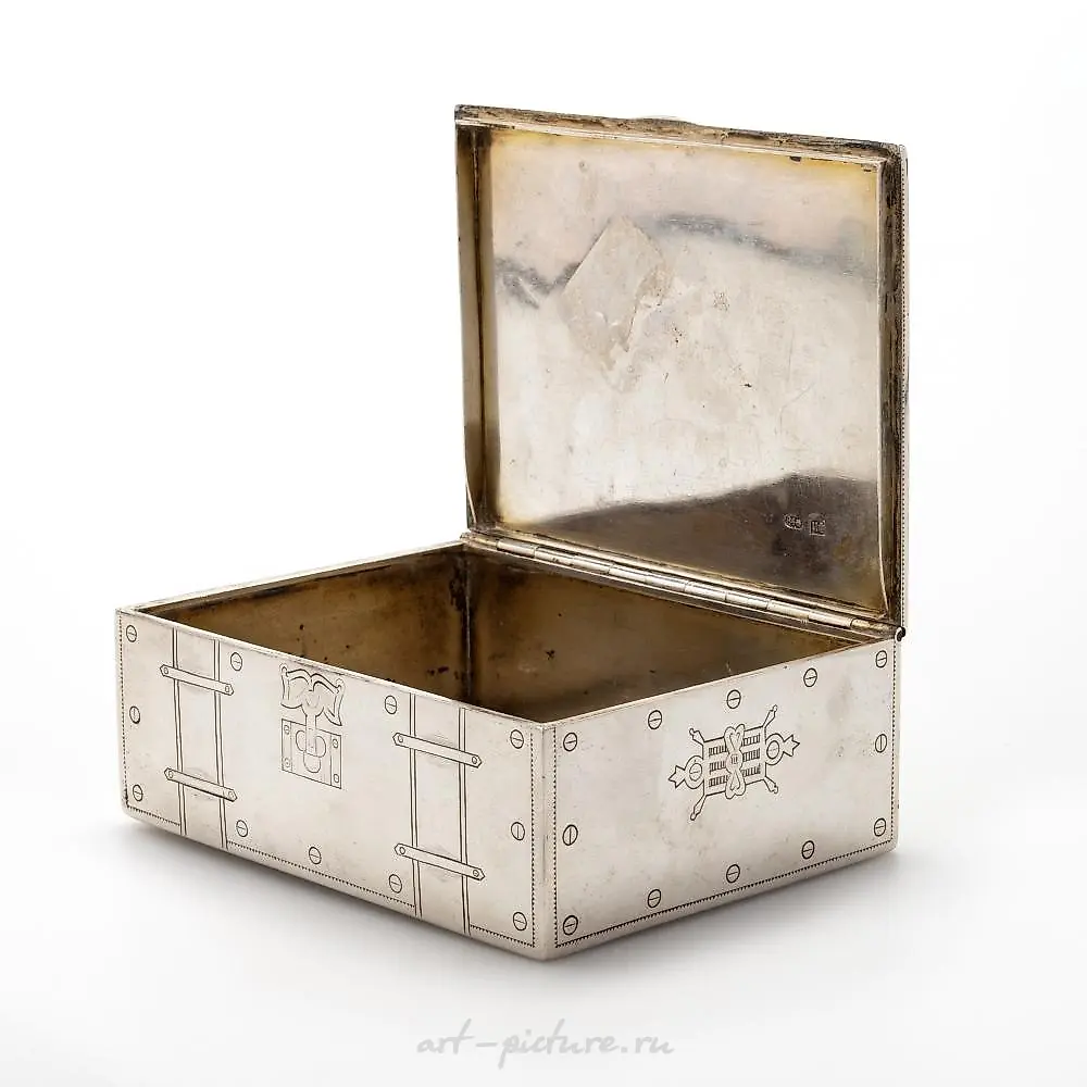 A RUSSIAN SILVER NOVELTY TROMPE LOEIL BOX — photo 2