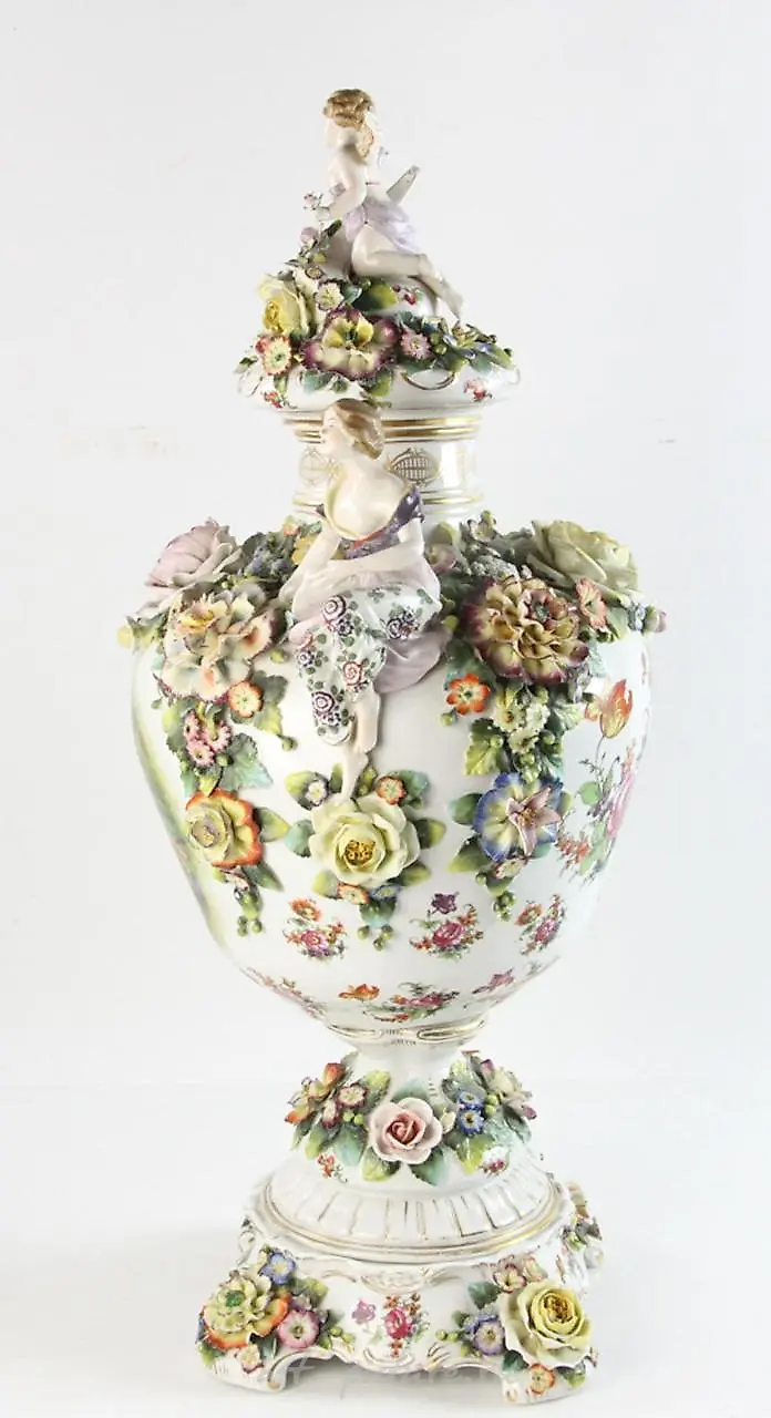Late 19thC Japanese Imari Urn — photo 13