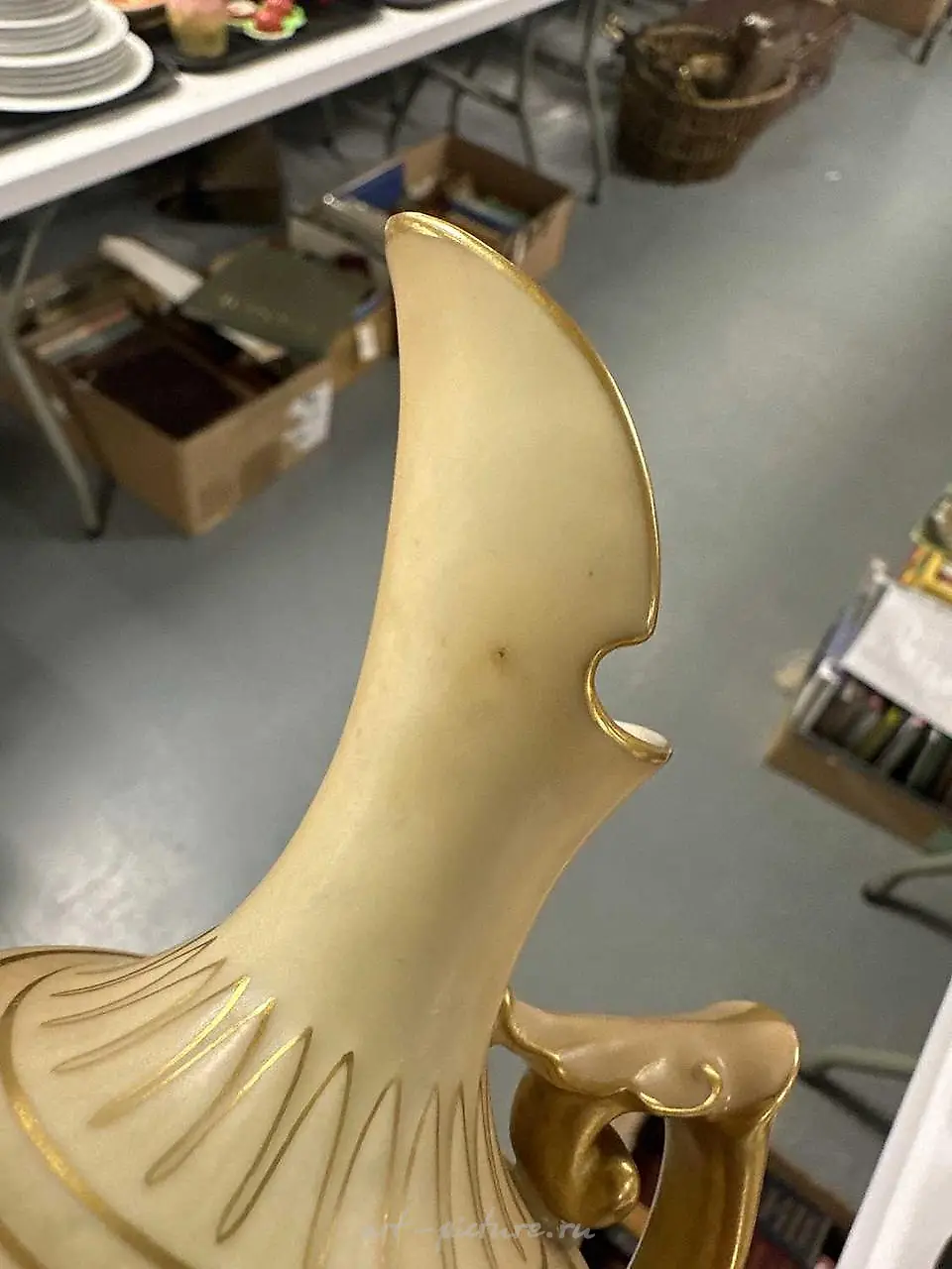 Two Royal Worcester blush ivory items — photo 8