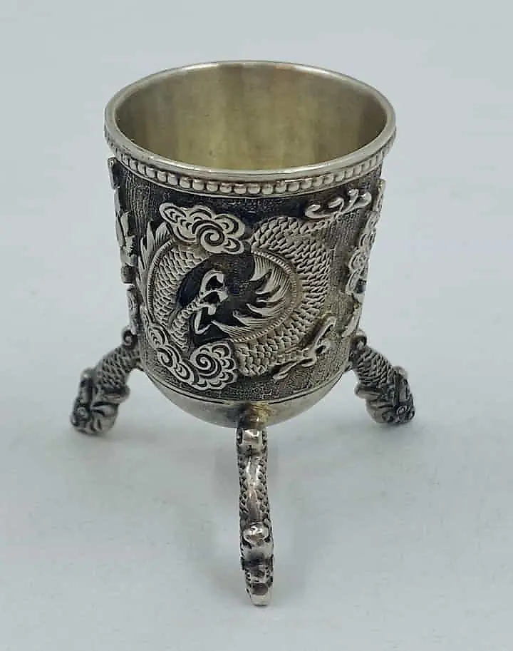 Стопка серебряная Дракон