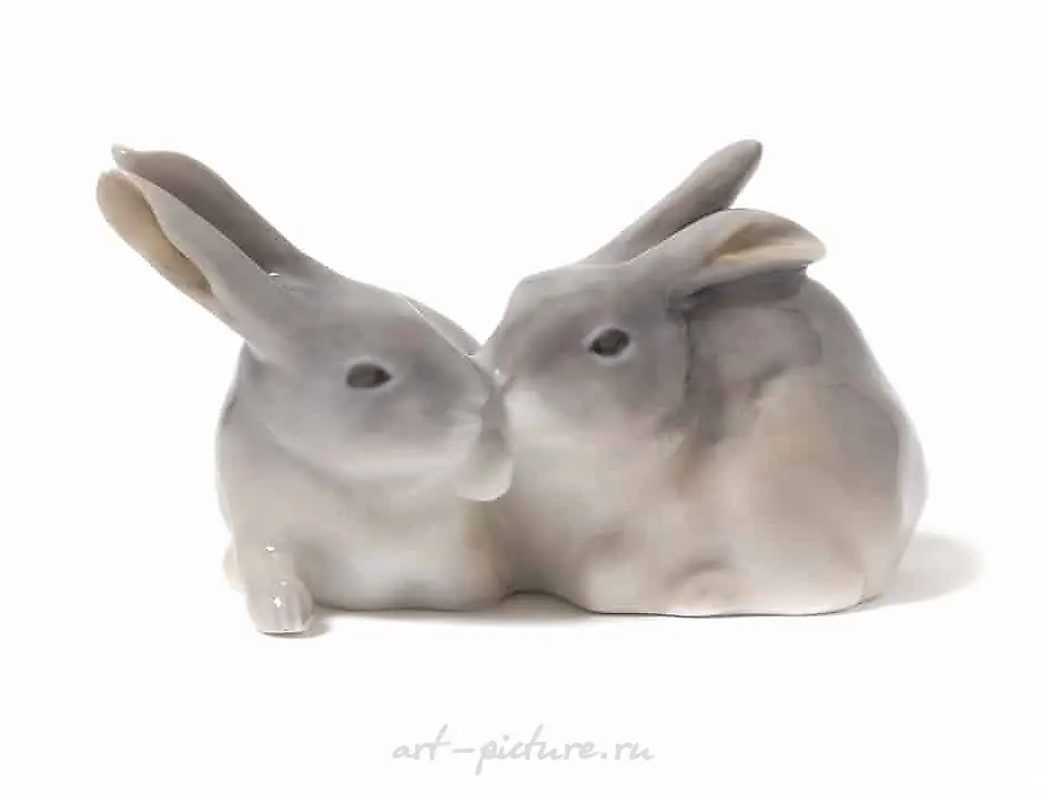 Porcelain figure "Pair of Rabbits." Royal Copenhagen, 1923-1928.