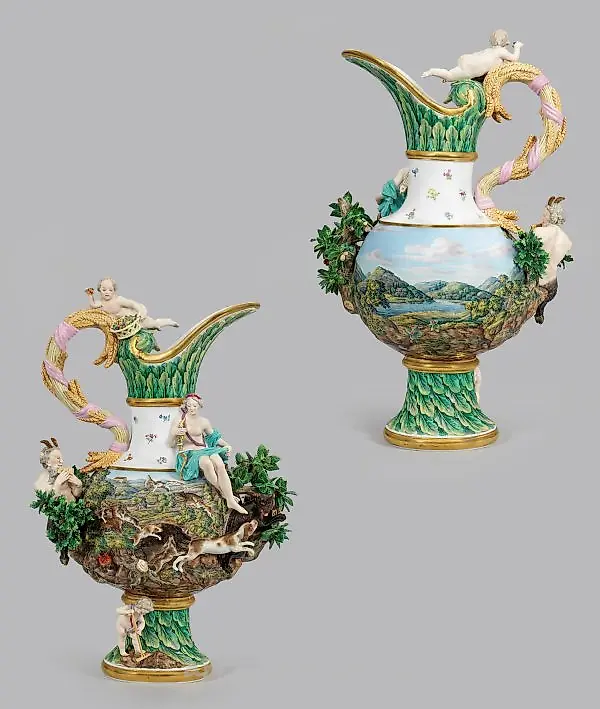 Complete ensemble of four monumental element vases. — photo 5
