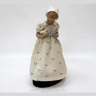 Annual porcelain doll Maria Mary. Bing & Grondahl.