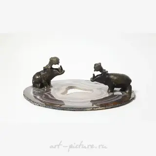 Авторская скульптура ручной работы "Бегемоты". Бронза, агат.