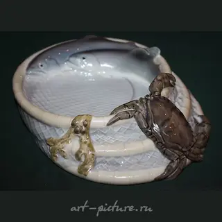 Porcelain vase with a crab and herring. Bing & Grondahl.
