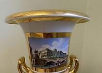 buy Ваза декоративная в виде кратера, в жанре «ведута» (архитектурные пейзажи) KPM