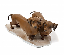 Статуэтка 瓷制雕像“两个 dachshund”。罗森塔...