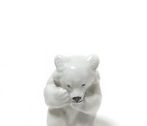 Статуэтка 瓷制雕像（小雕像）"熊"。丹麦，哥本哈根，皇...