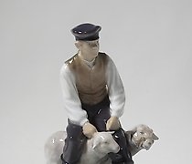 Статуэтка 农夫和羊。丹麦，哥本哈根，皇家哥本哈根