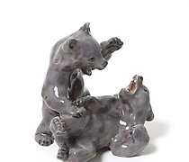 Статуэтка 玩耍的小熊。丹麦，哥本哈根，皇家哥本哈根，1...