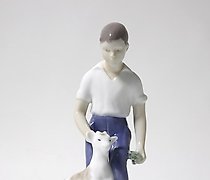 Статуэтка 小男孩和小山羊。丹麦，哥本哈根，Bing &amp;...