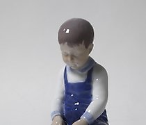 Статуэтка "Boy with a bucket. Denm…