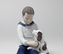 Статуэтка Porcelain figurine "Boy …