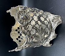 Статуэтка Silver wine bottle holde…